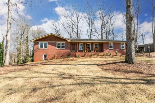 201 Indian Creek Dr, Monroe, GA 30655-2477