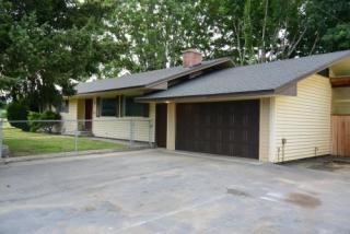 43 Riggs St, Brewster, WA 98812-9629