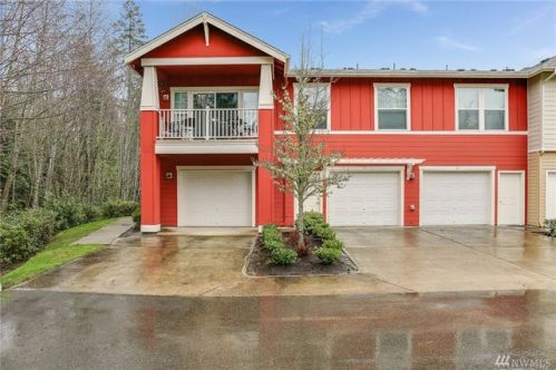 22669 Alder Crest Dr, Redmond, WA 98053-5869