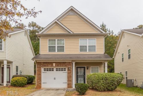 2489 Capella Cir, Atlanta, GA 30331-3862