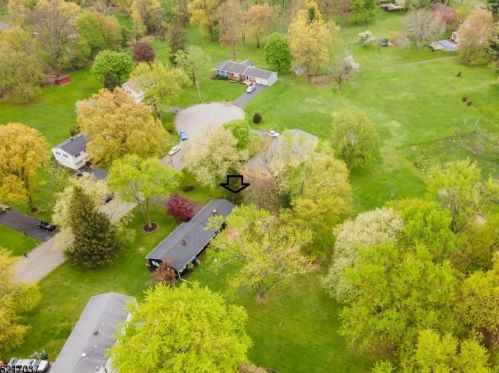 1369 Spur Ct, Bridgewater, NJ 08807-1425