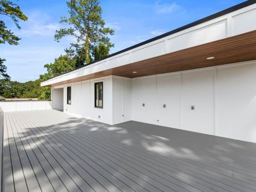 2374 Logan Cir, Atlanta GA  30318-2855 exterior