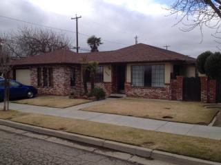 1640 9th St, Mendota, CA 93640-2646