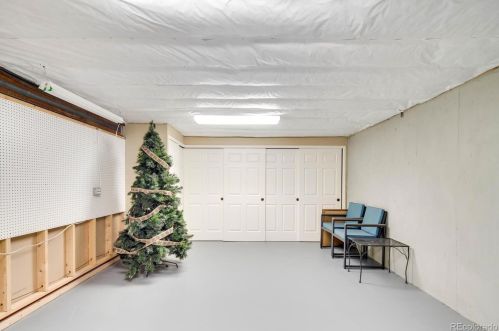 7162 Poplar St, Englewood CO  80112-1636 exterior