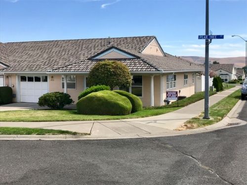 4938 Pear Tree Ct, Yakima, WA 98908-5108