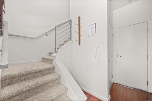 252 Jeanette Ln, Santa Ana CA  92705-6016 exterior