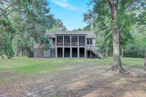 4637 Lazy Creek Ln, Wadmalaw Is SC  29487-7066 exterior