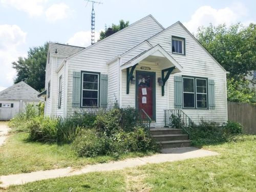 435 Main St, Wyanet, IL 61379-9531