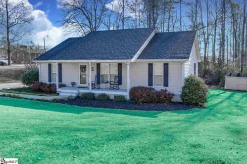 840 Georgia Rd, Woodruff, SC 29388-8946