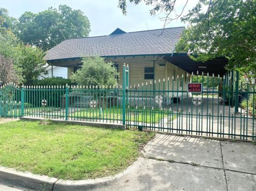 3529 Bryan Ave, Fort Worth, TX 76110-5402