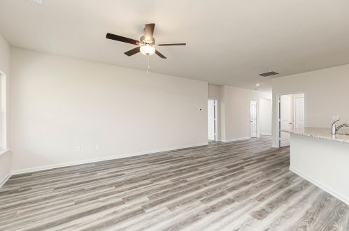 154 Avondale Blvd, Conyers GA  30013-5115 exterior