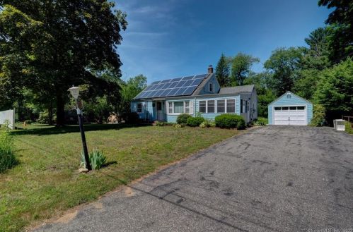 34 Old Kent Rd, North Windham, CT 06250-1416