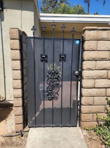 3072 Panorama Rd, Riverside CA 92506-1428 exterior