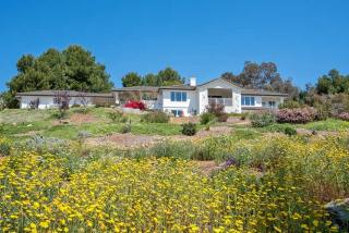 3359 Lone Jack Rd, Encinitas, CA 92024-7014