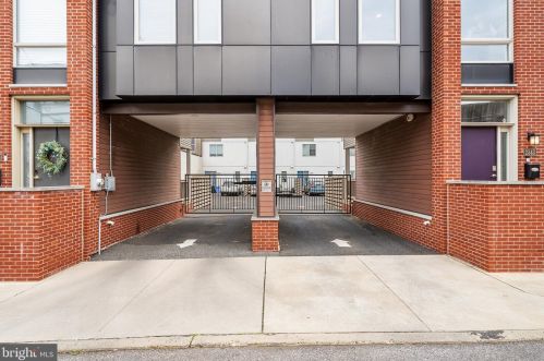 2343 Gordon St, Philadelphia, PA 19125-2928