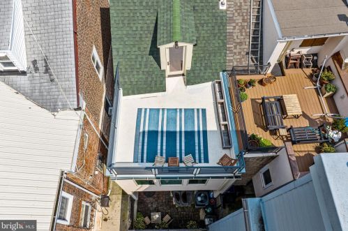 854 Front St, Philadelphia PA 19147-4341 exterior