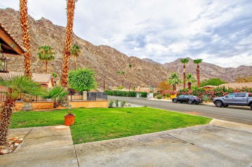77165 Calle Durango, La Quinta, CA 92253-3201