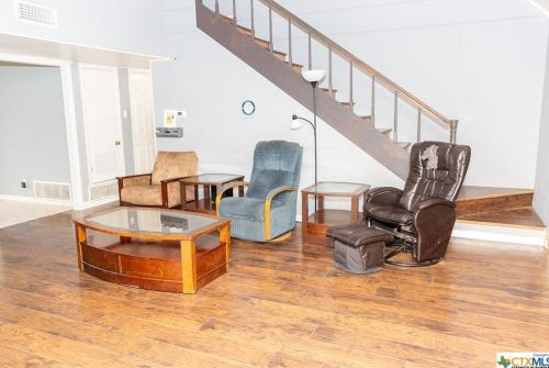 715 Brookhollow Dr, Green Lake, TX 77979-2106