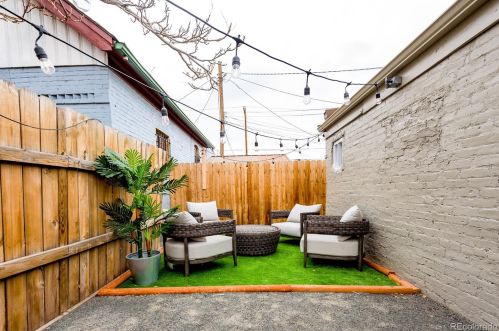 800 4th Ave, Denver CO  80218-3708 exterior