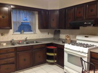 814 Moore St, Philadelphia PA  19148-1630 exterior