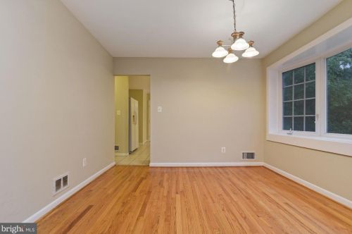 12817 Jingle Ln, Silver Spring MD 20906-3736 exterior