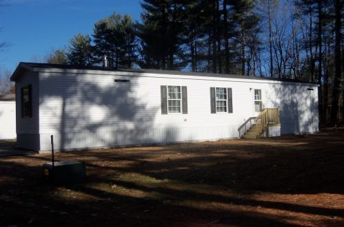 9 Colonial Vlg, Somersworth, NH 03878-1550