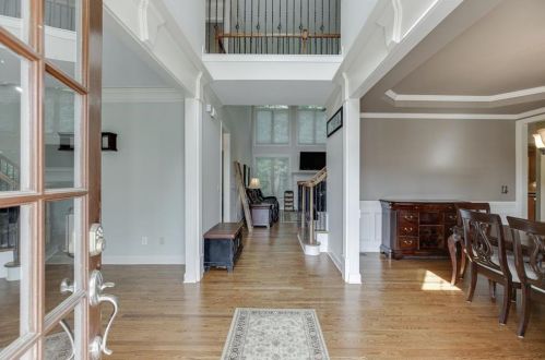 2715 Ivy Brook Ln, Buford, GA 30519-3003
