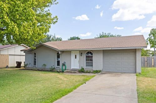 1700 Williamsburg Dr, Plano, TX 75074-5050