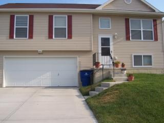16015 Greenleaf St, Omaha NE  68136-3298 exterior
