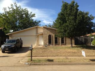 1808 Country Manor Rd, Fort Worth TX  76134-3500 exterior