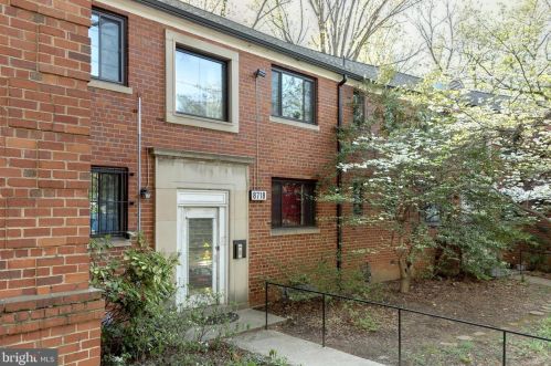 8718 Manchester Rd, Silver Spring MD 20901-4233 exterior