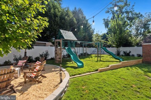 9505 Ocala St, Silver Spring MD 20901-3049 exterior