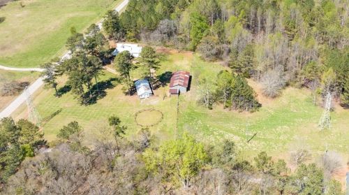 2445 Lyle Field Rd, Jefferson GA  30549-1943 exterior