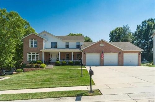 886 Prestonwood Dr, Edwardsville, IL 62025-4136
