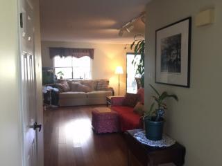 184 Hampshire Dr, Plainsboro, NJ 08536-4345