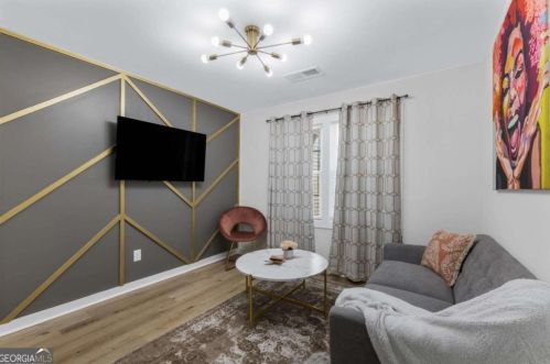 1645 Evans Dr, Atlanta GA  30310-4501 exterior