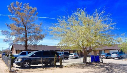 11305 Aztec Ln, El Mirage, CA 92301-1943