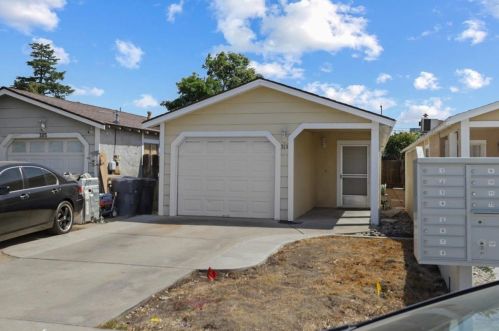 313 Sierra Ave, Valley Home, CA 95361-3121