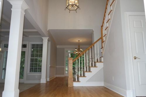 420 Ivy Hall Dr, Atlanta, GA 30350-5546