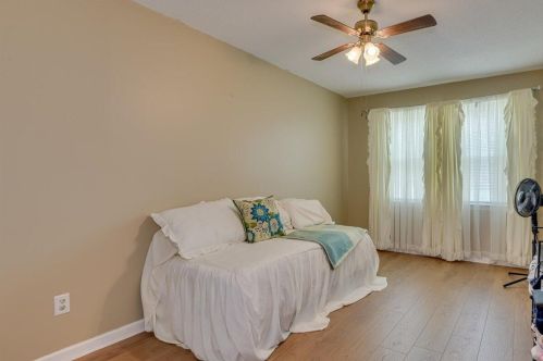 4537 Glennwood Dr, Evans GA  30809-3222 exterior