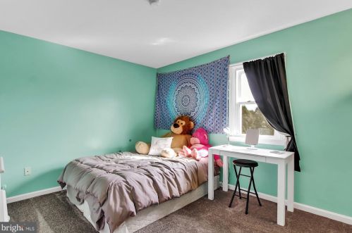 1549 Jefferson Ct, Lancaster PA  17602-1245 exterior