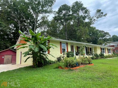 6627 Randall Mark Dr, Morrow, GA 30260-2549