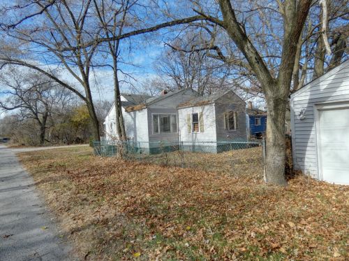 3997 Johnson St, Gary, IN 46408-2101