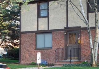 215 High St, Metuchen, NJ 08840-2235