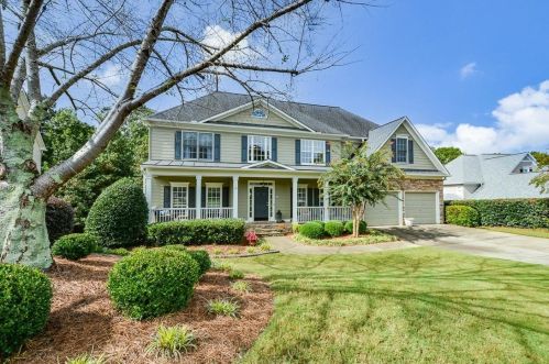 509 Lakewood Ct, Holly Springs, GA 30114-6694