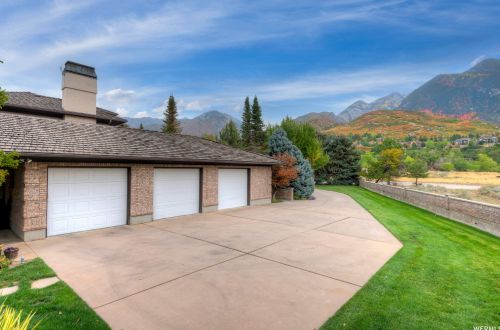 10188 Dimple Dell Ln, Sandy UT 84092-4505 exterior