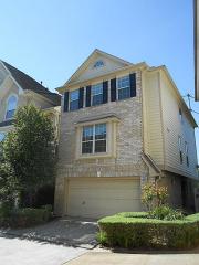 1843 Stacy Crst, Houston TX  77008-3487 exterior