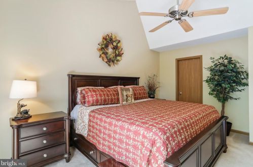 106 Tecumseh Trl, Hedgesville WV  25427-3859 exterior