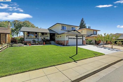 861 Mayview Way, Livermore, CA 94550-5803