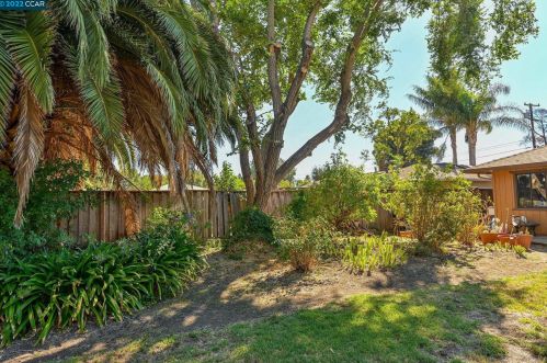 2345 Belmont Rd, Concord CA  94520-3411 exterior